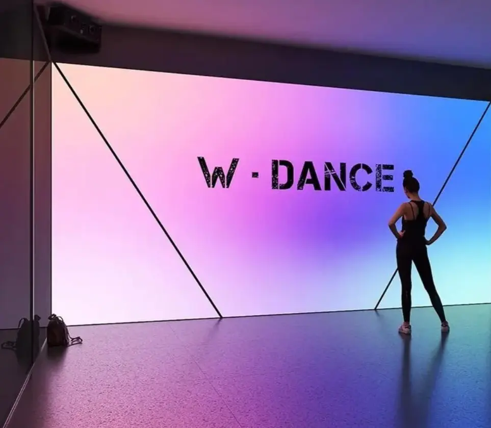 Color gradient fabric light box